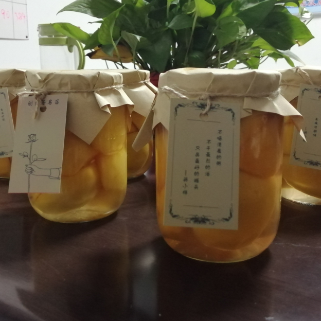 冰糖黄桃罐头 纯天然绿色食品 佳节送礼佳品